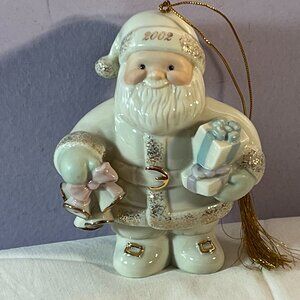 Christmas ornament Lenox santa 2002 Ring in Holiday bells & present EX9573